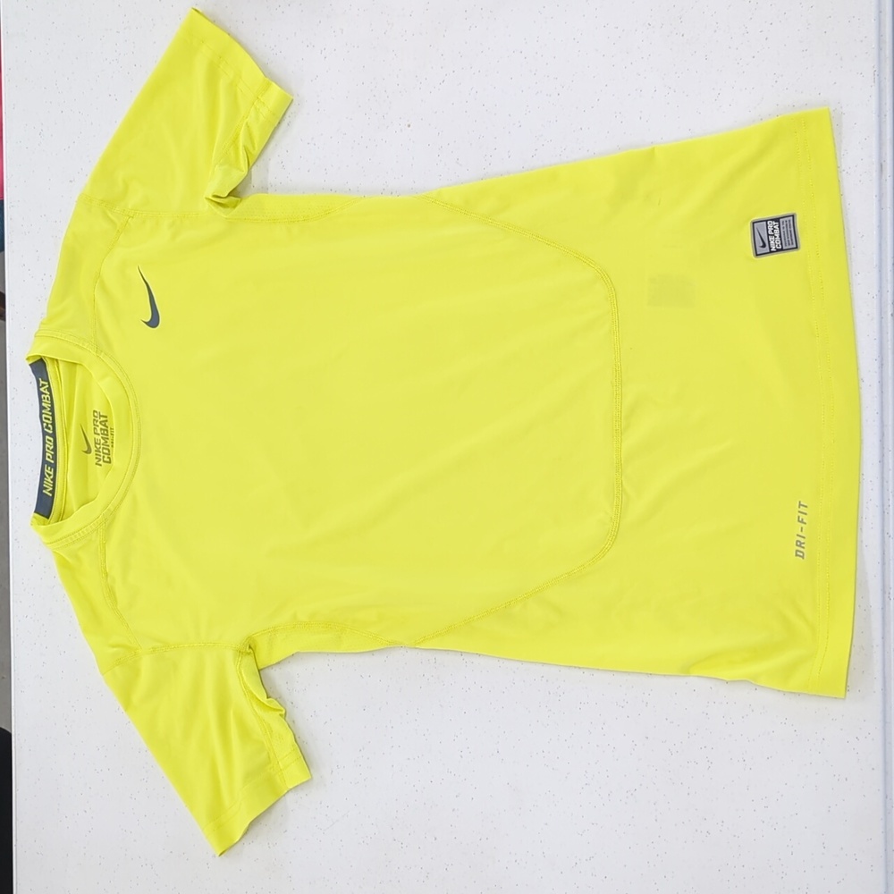 Nike Pro Combat compression size Med